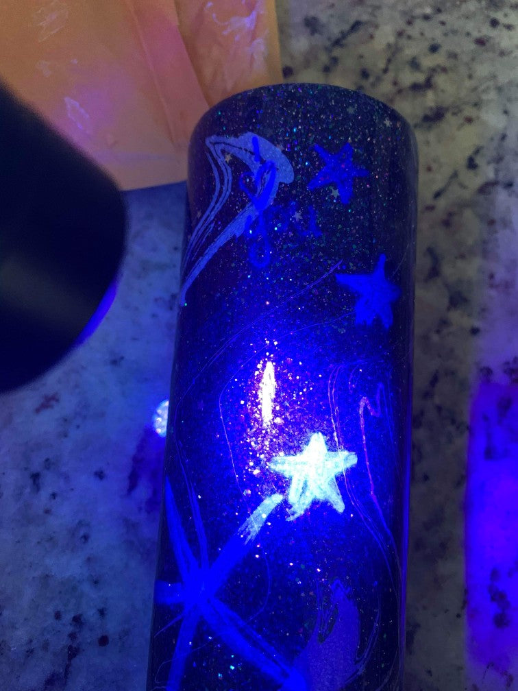 Clear to Blue UV marker